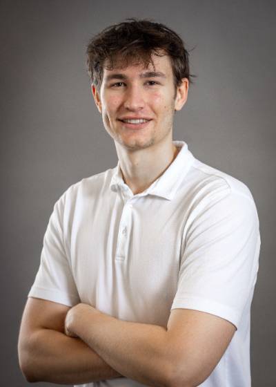 Dennis Jakubik